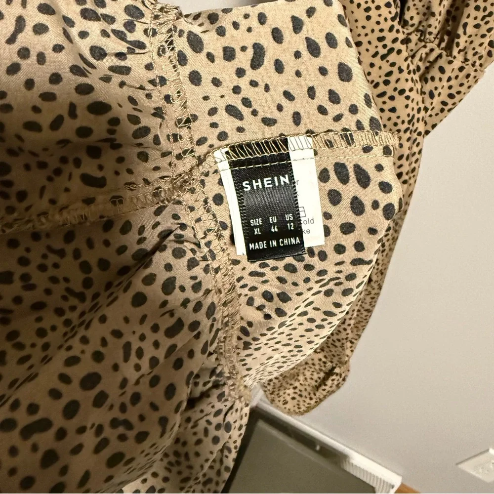 Cheetah print dress - Picture 3 of 3